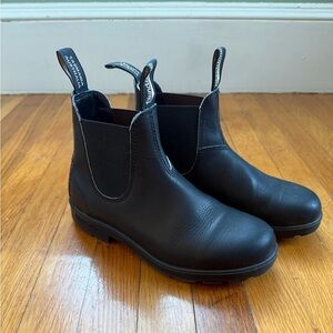 Black Blundstones US 9.5 AU 6 1/2